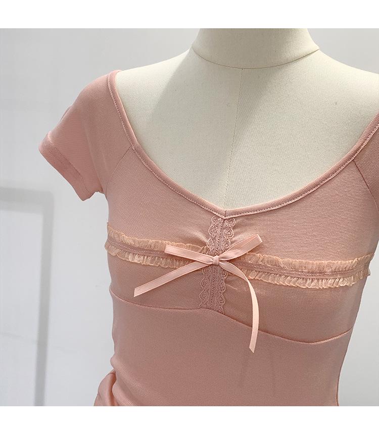 Korean Sweet & Spicy Lace Large Neckline Slim T-Shirt – Women's Summer 2024 Collection