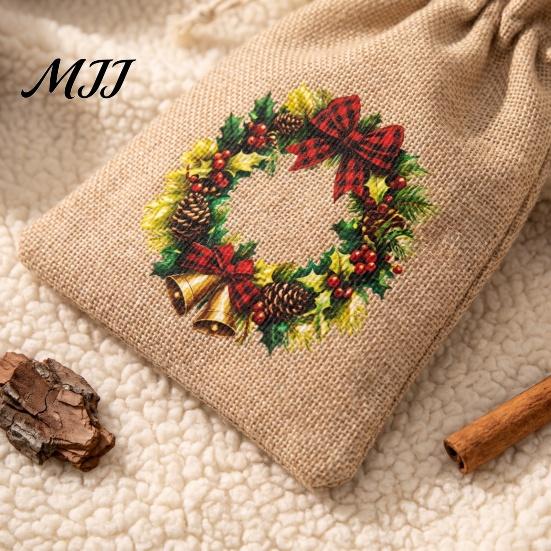 Portable Fabric Gift Holders Christmas Drawstring Bags, Small Festive Prints Burlap Treat Pouches for Bags Candy Jewelry And Party Favors, Reusable