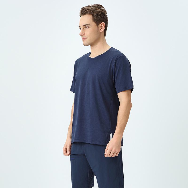 Di Family Men's Round Neck Quick-Dry Anti-Wrinkle T-Shirt - Black, Breathable, Solid Color, Short Sleeve, Tech-Enhanced