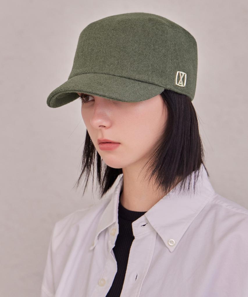 Bajal Va Square Studded Wool Bellboy Cap Green
