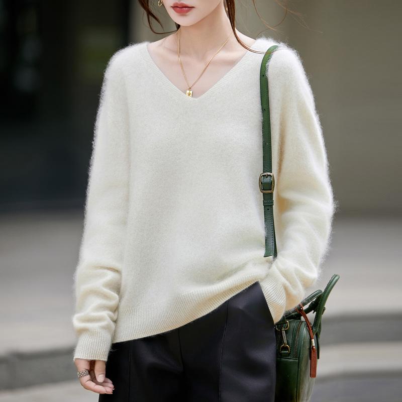 Autumn/Winter 2025 Cashmere Wool Knit V-Neck Women's Sweater