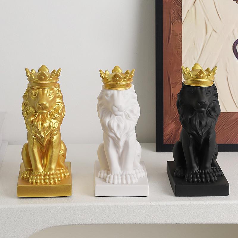 Nordic Lucky Lion Ornament With Resin Material For Living Room And Office