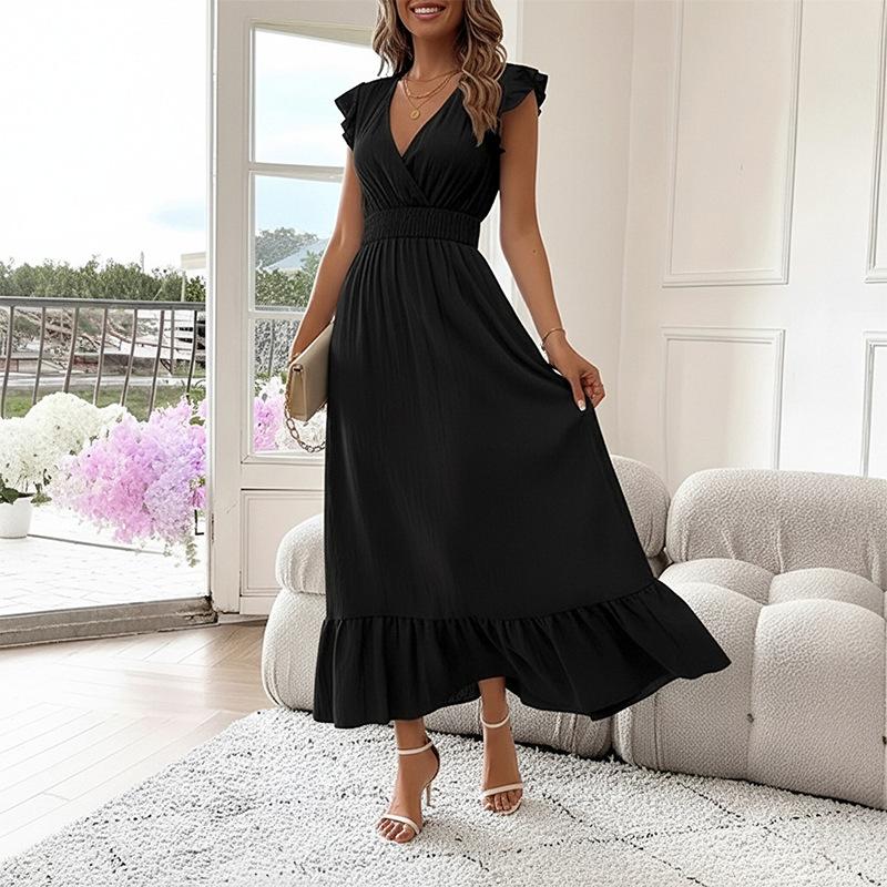 Spring new, fashionable and elegant solid color v-neck pleated splicing dress