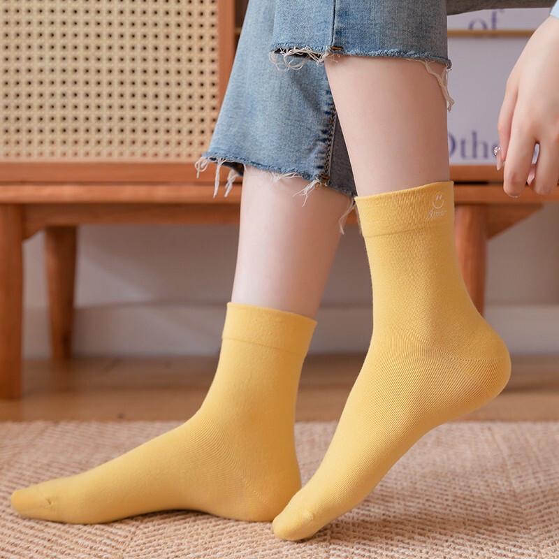 LANSWE Women's 100% Cotton Embroidered Mid-Calf Socks - 5 Pair Pack