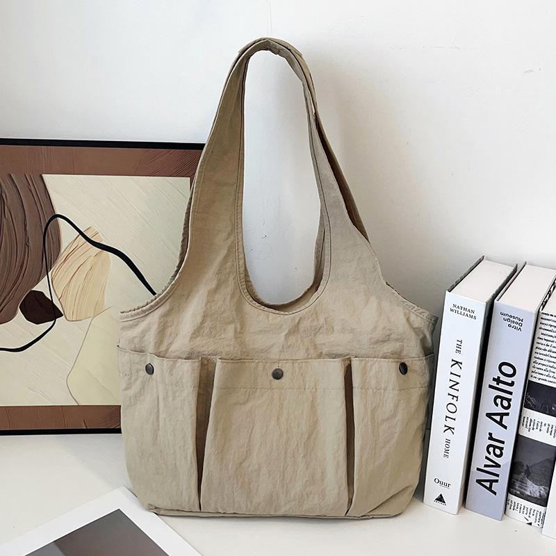 

Niche design large capacity multi-pocket shoulder bag premium sense portable tote bag underarm bag women s хаки