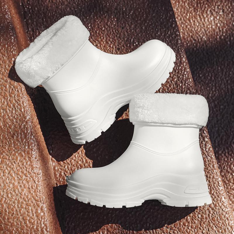 Short rain shoes thick-soled women's rubber shoes outdoor wear non-slip water boots thickened water shoes velvet short rain boots fashion