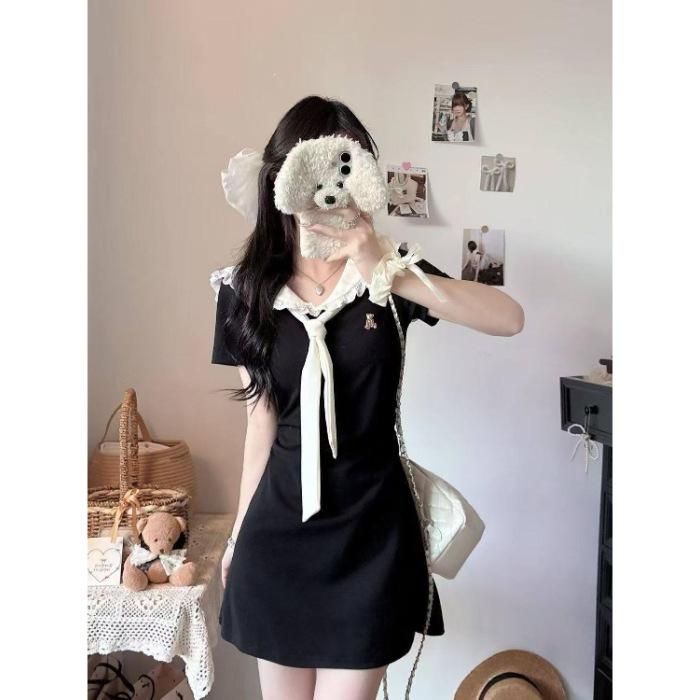 Summer new design sense age reduction waist thin skirt French sweet college style navy collar dress women