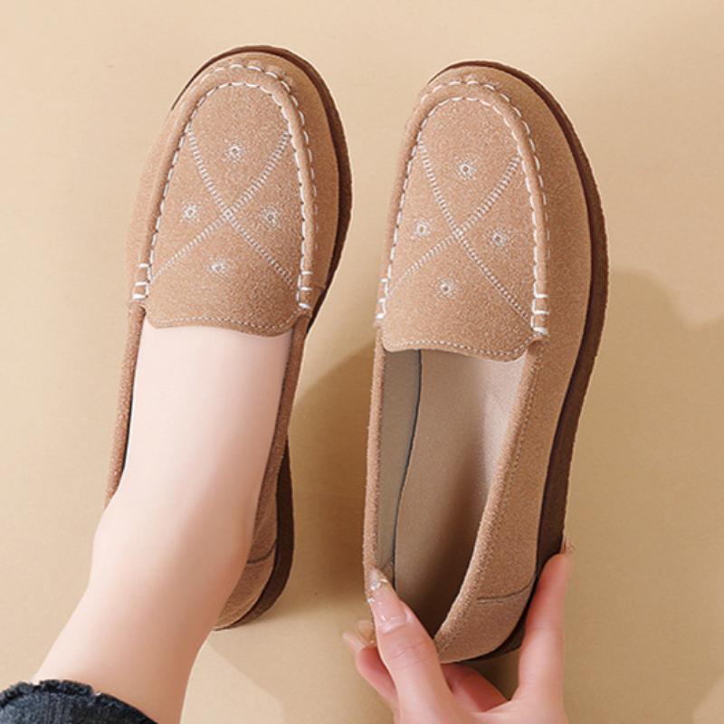 Summer Round Toe Soft Bottom Carved Retro British Style Flat Shoes Women's Casual Loafers