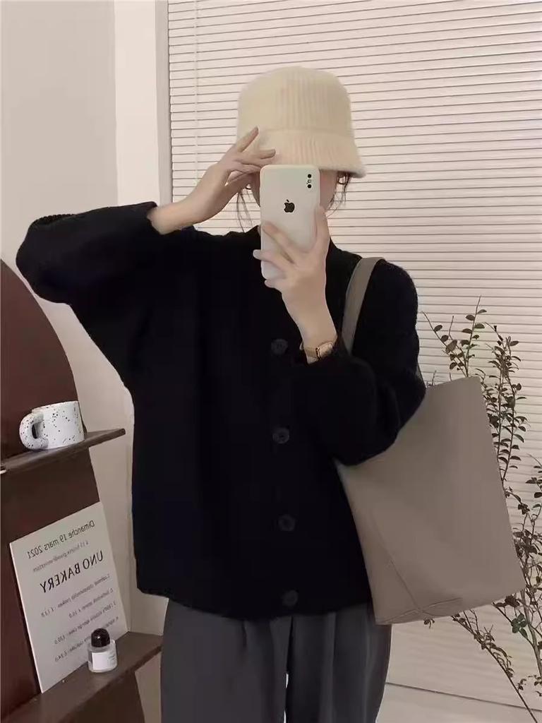 Autumn and winter new lazy wind Korean version sweater cardigan women's soft sheep wool pit strip button sweater dark gray