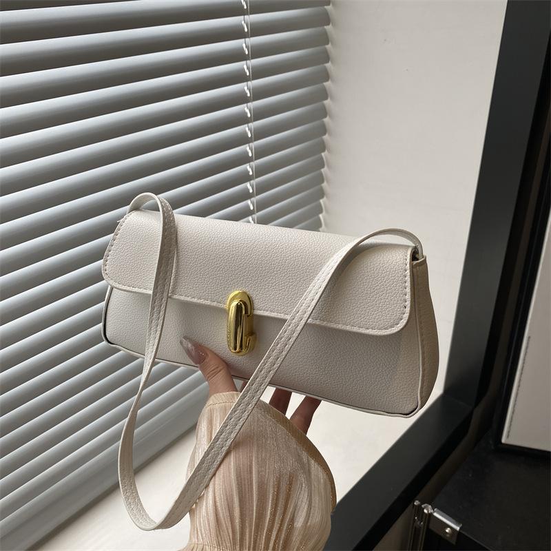 Simple Large-capacity Lock Early Autumn New Simple Fashion Crossbody Shoulder Armpit Small Square Bag