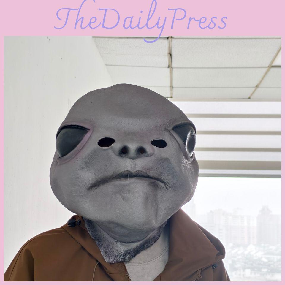 Halloween Alien Latex Mask With Elden Ring And Ufo Style For Cosplay And Festivals