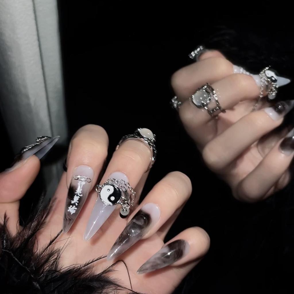 Handmade Long Stiletto Press On Nails Reusable Butterfly Diamond Decor Full Cover Artificial False Nails