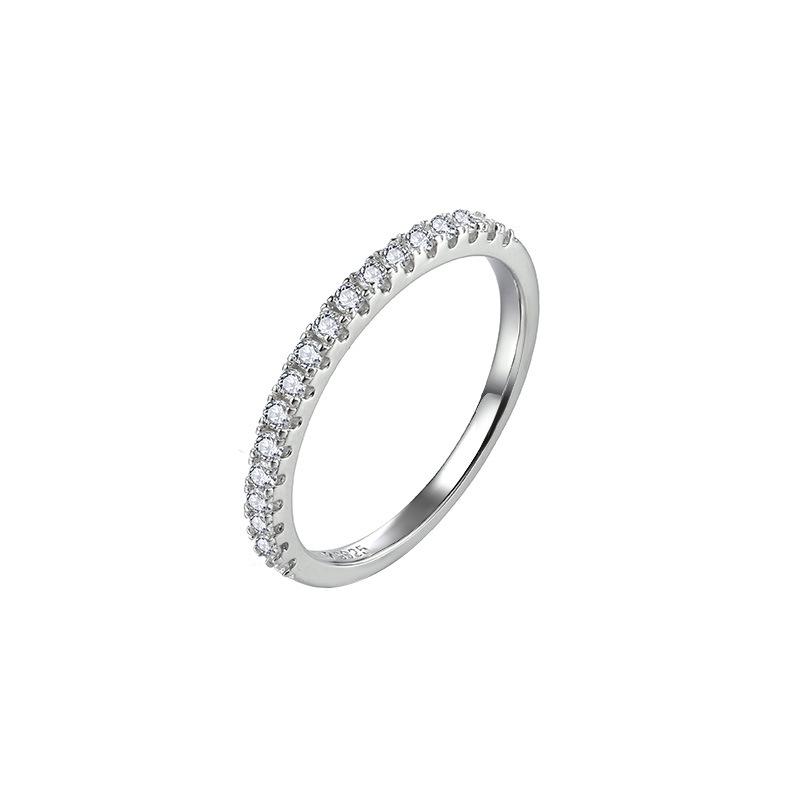 Fashionable Geometric Rhinestone Star Stackable Ring for Women - Versatile Accessory for Commuting