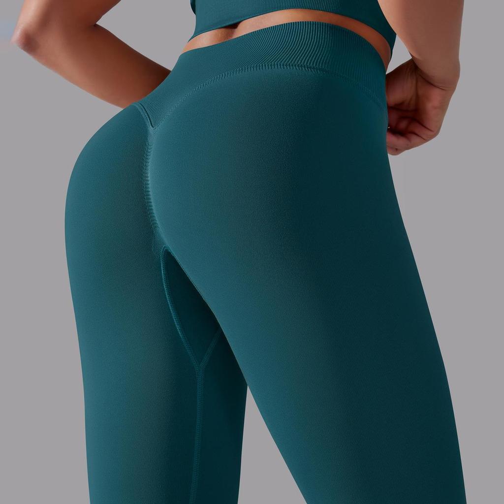 Seamless Knitted Solid Color High Waist Tight Peach Hip Yoga Pants Sports Running Fitness Pants