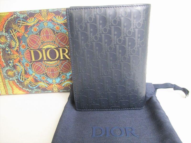 

Автентичний Christian Dior Navy Blue Leather Passport Holder для блокнота #8745 Refurbished
