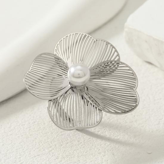 2Pcs/Set Women Necklace Earrings Set Hollow Flower Shape Imitation Pearl Decor Stud Earrings Adjustable