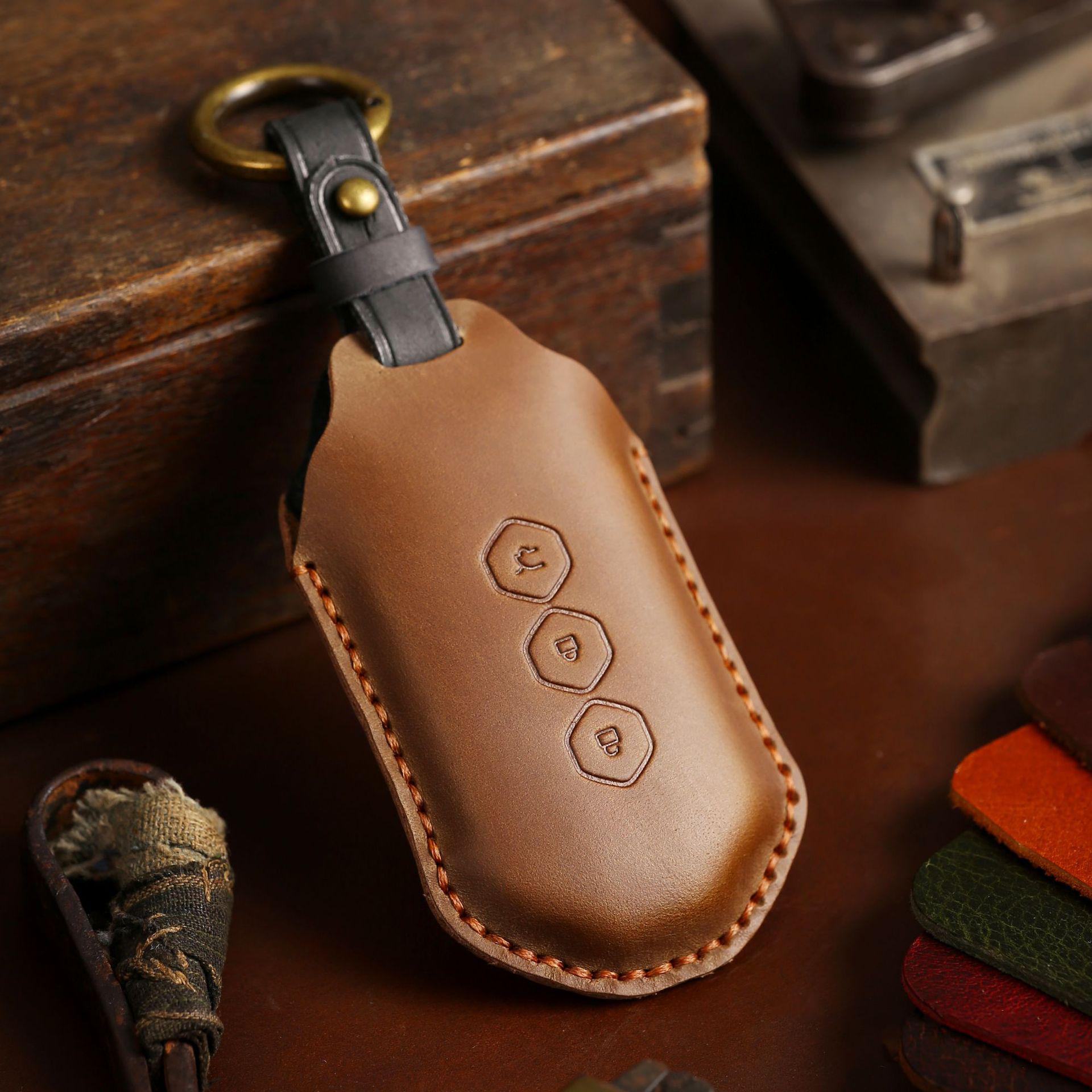 

Wuling Crazy Horse Leather Handmade All-Inclusive Car Key Cover чорний
