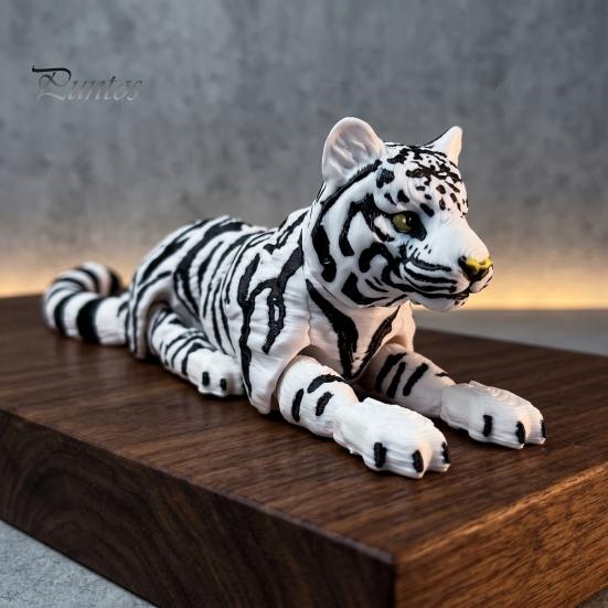 3D Printed Tiger Model Figure, Realistic with Movable Joints, Articulated Figure Forest Animal Figurine for Home Office Bookshelf Flexible Ornament
