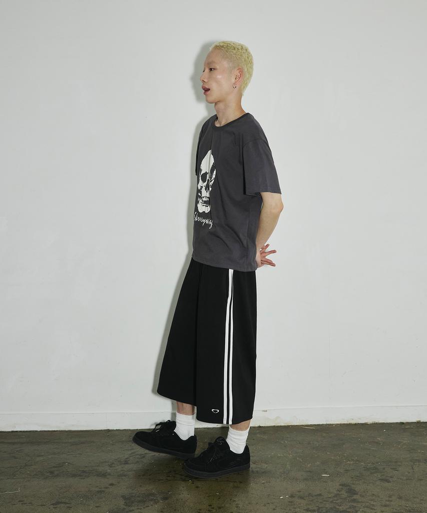 SCALLYWAG Long Bermuda Line Training Shorts [Black]