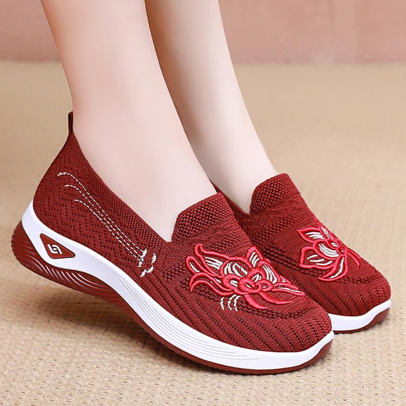 Fashion Floral Embroidered Casual Walking Shoes for Women Summer Mesh Breathable Knit Sneakers Woman Lightweight Slip On Running Shoes