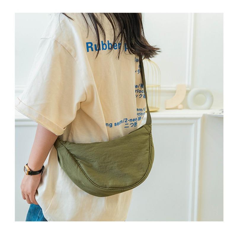 Casual Minimalist Crescent Zipper Shoulder Bag, All-Match Versatile Handbag For Daily Use, Sports Bag