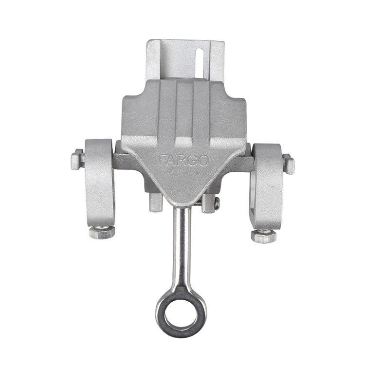 Insulated Laryngeal Puncture & Drainage Line Clamp for High Voltage Installation