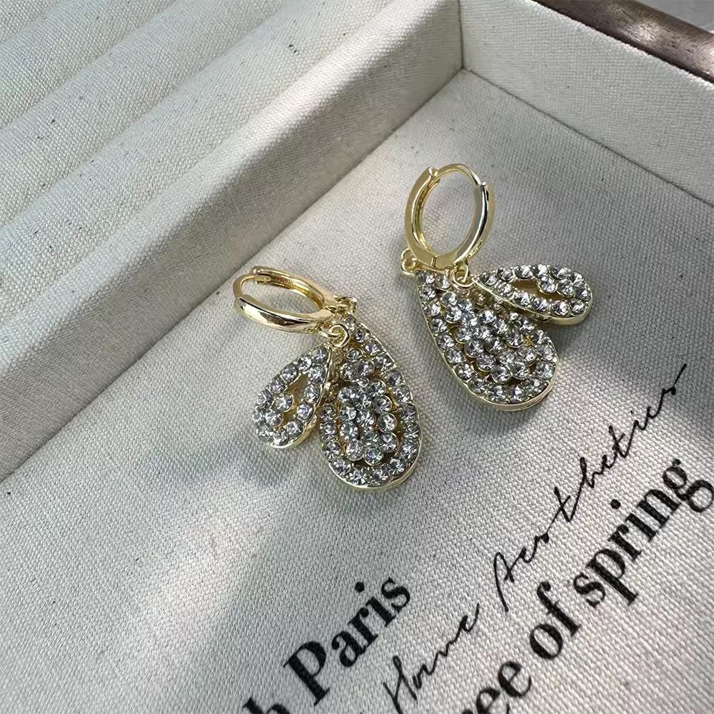 

Японские и корейские капли воды, полные бриллиантов, серьги с цирконами, простые серьги с темпераментом, универсальные модные аксессуары