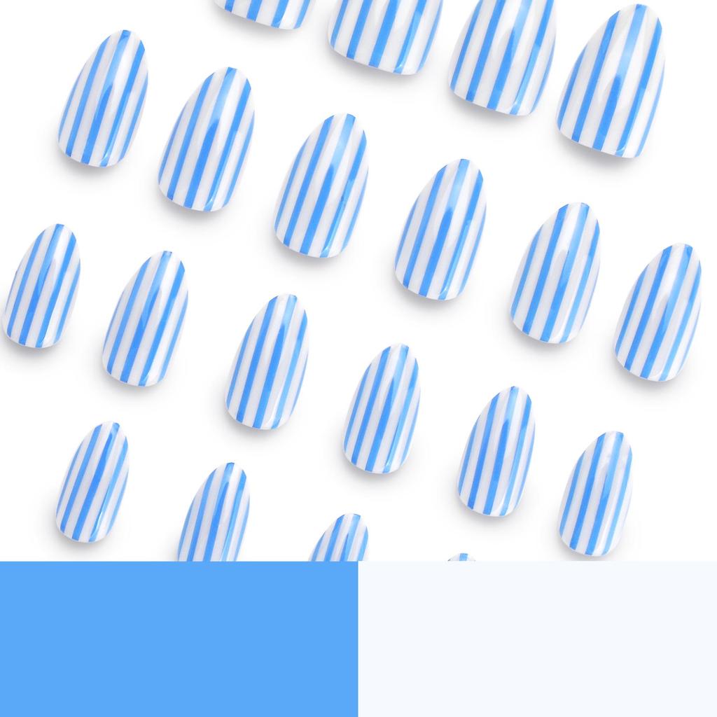 Unghie Corte Mandorla a Strisce Bianche e Blu Le Fan - Semplice Design Color Blocking