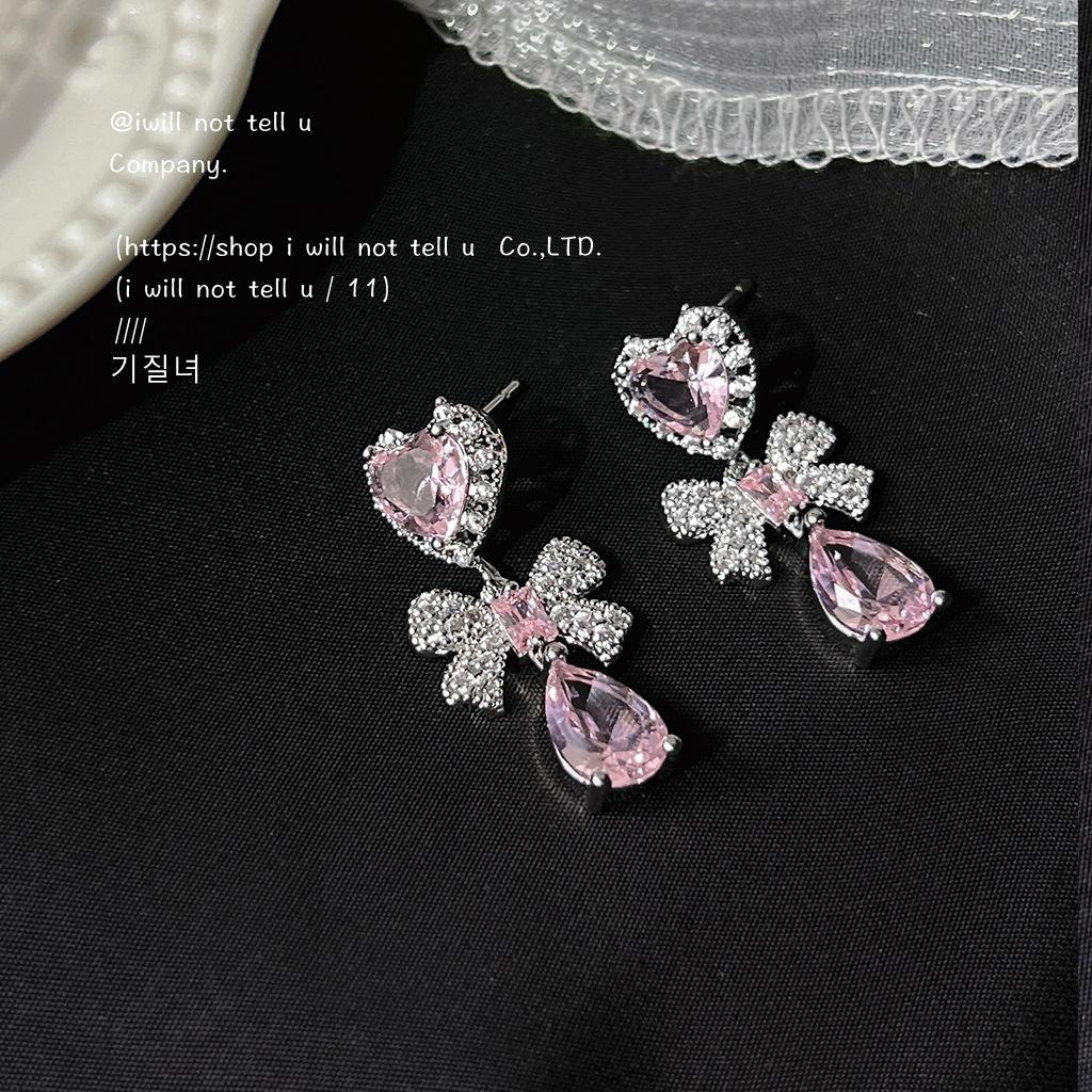 Xiaoxiangfeng is very shiny! Inlaid zircon bow earrings are fresh, sweet, cute and elegant earrings.