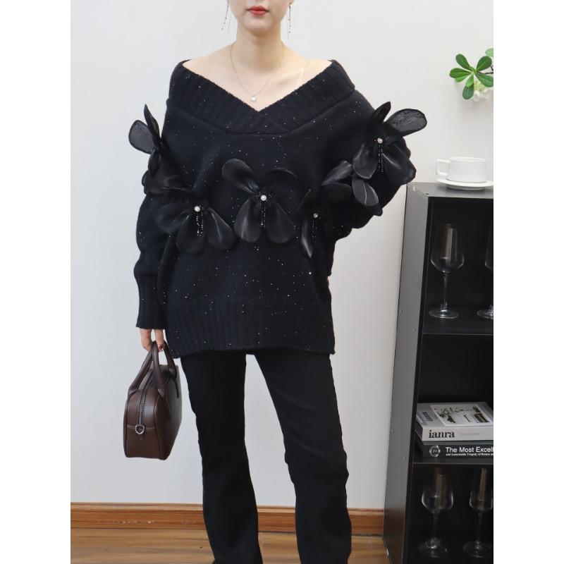 Autumn New Thickened Sequins Heavy Industry Three-dimensional Flower Knitted Sweater Top Loose High-end Sweater Pullover Woman