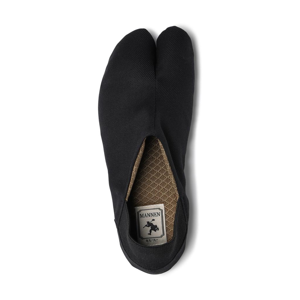 Tabi-style shoes, Jikatabi (traditional Japanese split-toe boots), flat, lightweight, second shoes, MANNEN