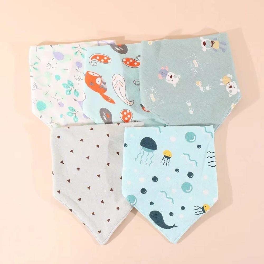 5PCS/SET Triangle Design Cotton Bibs Cartoon Print Saliva Towel Cute Feeding Bibs Newborn Feeding