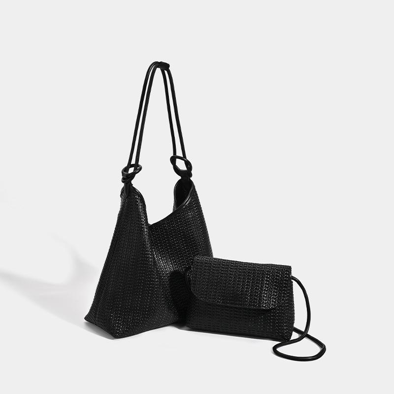 Woven tote bag women, new commuting to work large-capacity shoulder bag, foreign style simple armpit bag tide