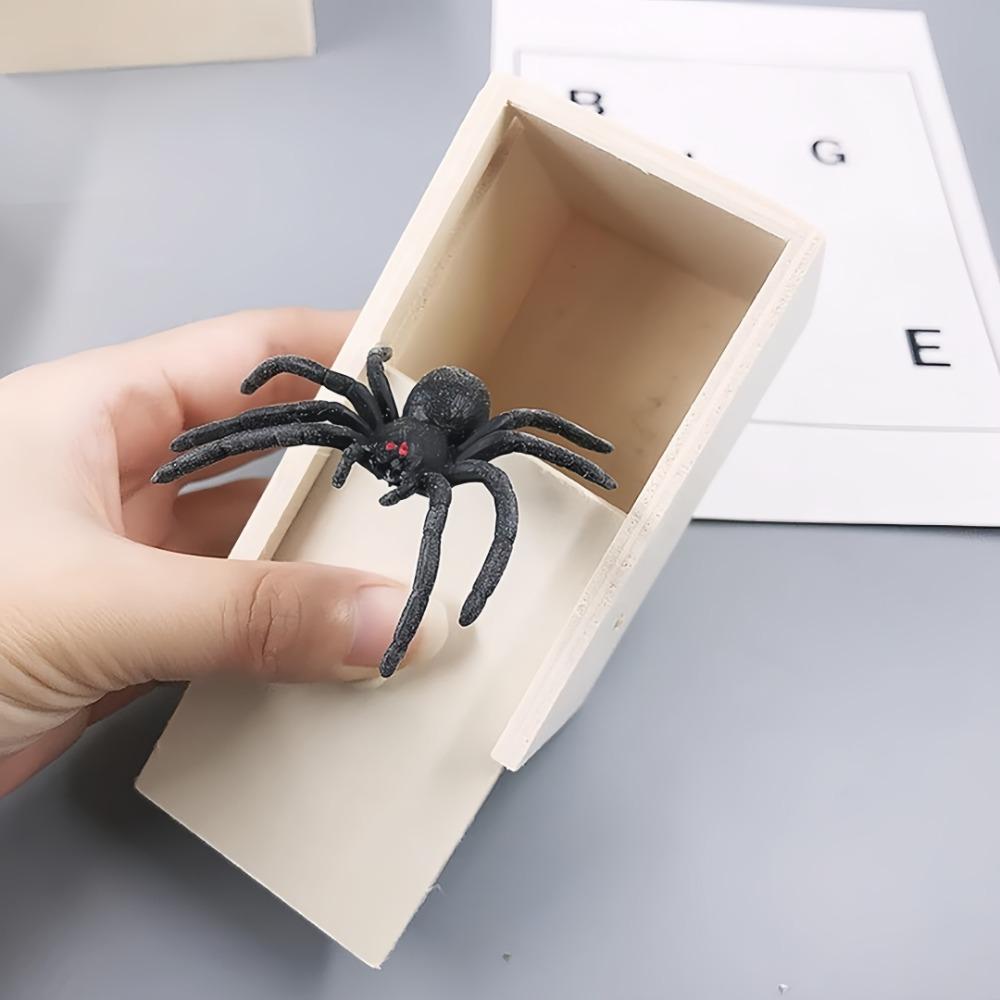 Rubber Spider Trick Box Handmade Wooden Box with Spiders Hidden Inside Suitable for Adults Children's Mischievous Adult Items