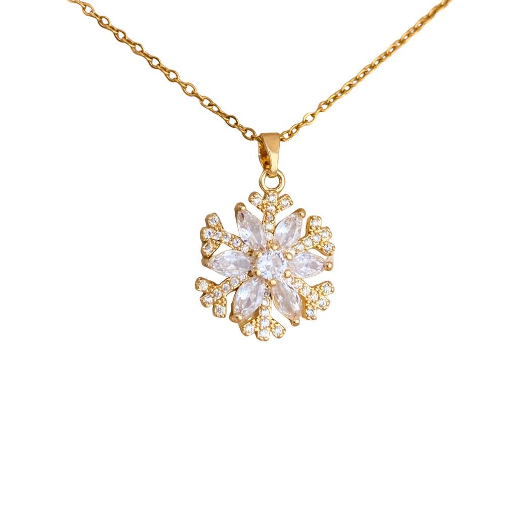 Necklace European and American hot-selling pearl snowflake does not fade titanium steel necklace accessories women's niche design sense collarbone