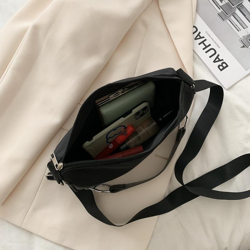 Neformální crossbody kabelky pro ženy s řetízkovým nylonovým jednobarevným ramenem
