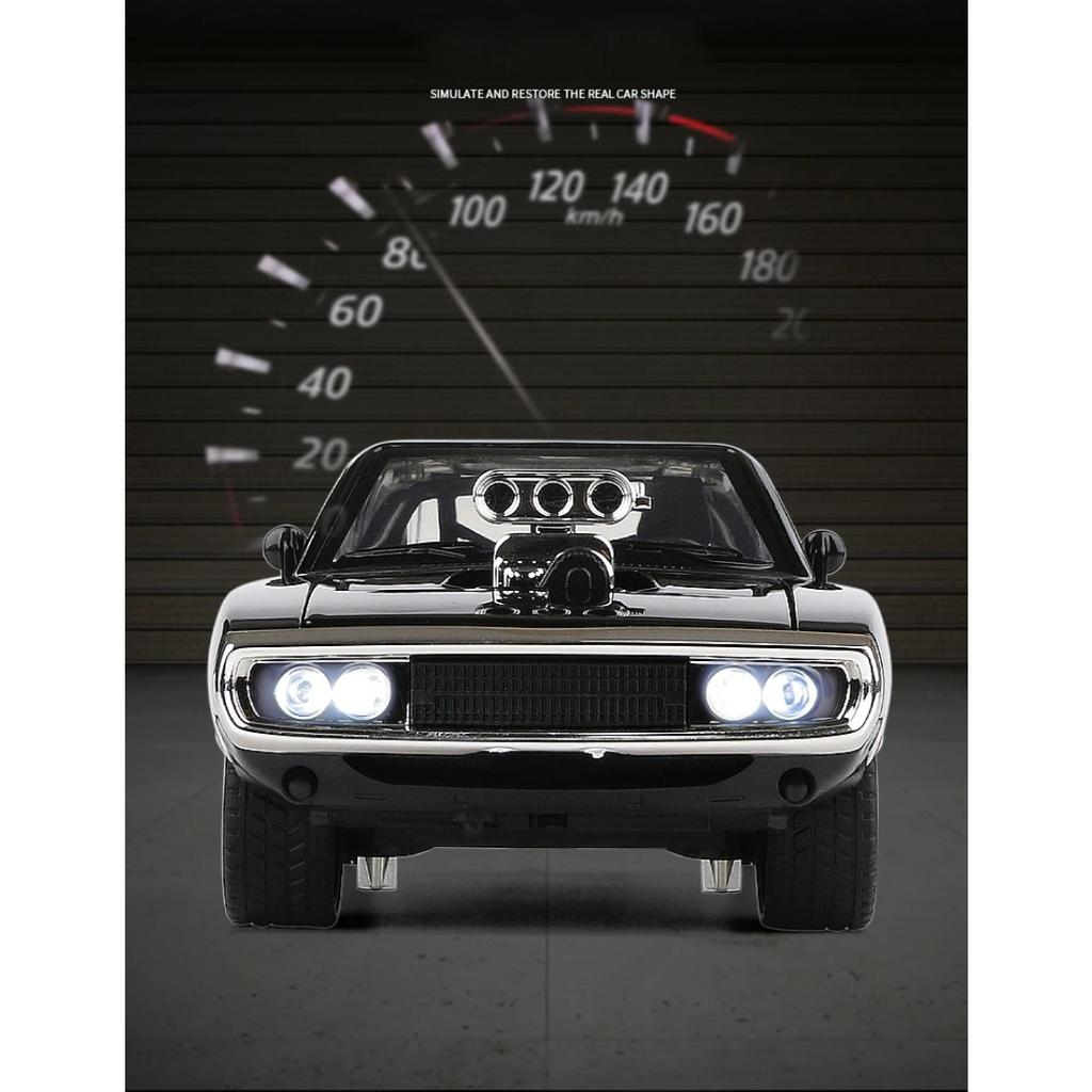 1/24 Dodge Charger 1970 Mașinuță din Aliaj Diecasts & Vehicule Jucărie Model Mașină Sunet și Lumină Jucării Mașinuțe pentru Copii Cadouri