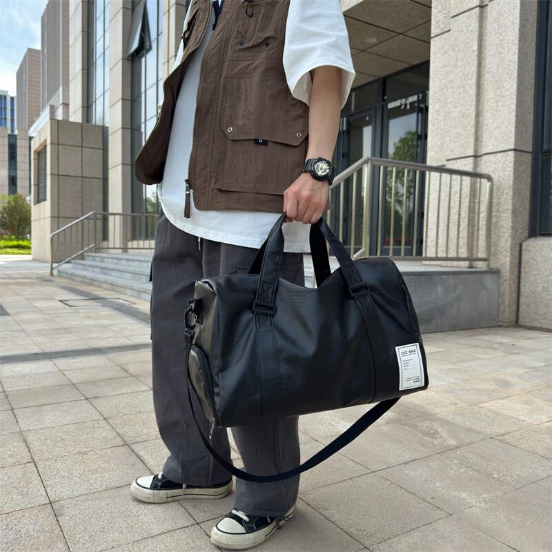 Xiaoyan Multifunctional PU Sports & Travel Duffel Bag