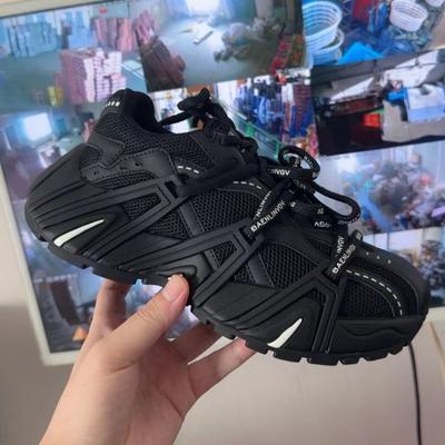 Fashion 2024 Autumn New Retro Thick Soled Women's Heightened Sports Shoes Versatile Casual Women's Comfortable Trendy Sports Shoes