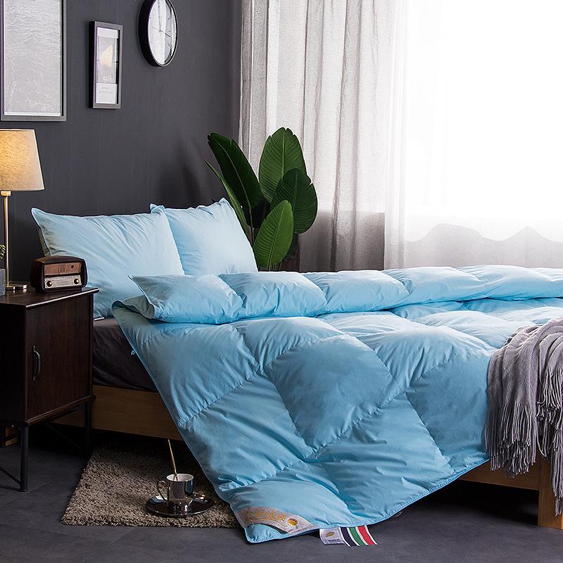 All-Cotton Thick Winter Quilt with White Duck Down - Cozy and Warm for Home or Hotel Use