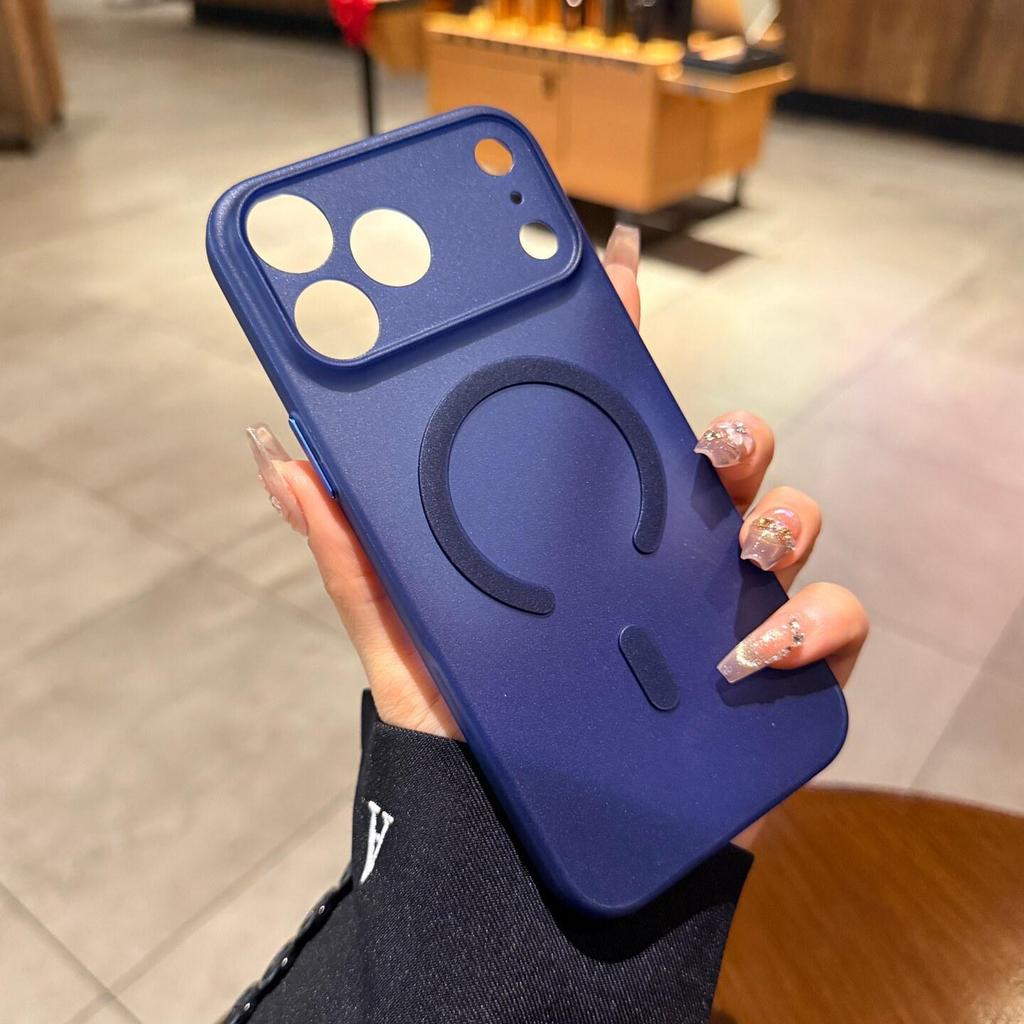 Apple-Compatible Ultra-Thin Magnetic Phone Case: Frosted TPU for iPhone 16, Precision Fit for 15Pro, 17ProMax