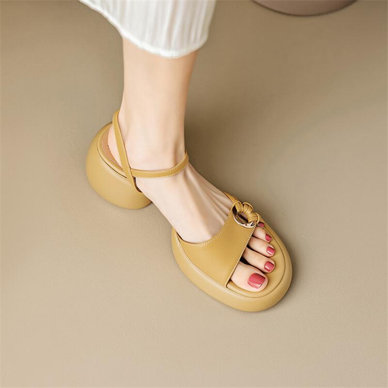 Fashion 2025 Summer Sandals Fashion Light Luxury Sandals Round Toe Chunky Heels Sandals for Women Handmade Women Sandals Platform Shoes