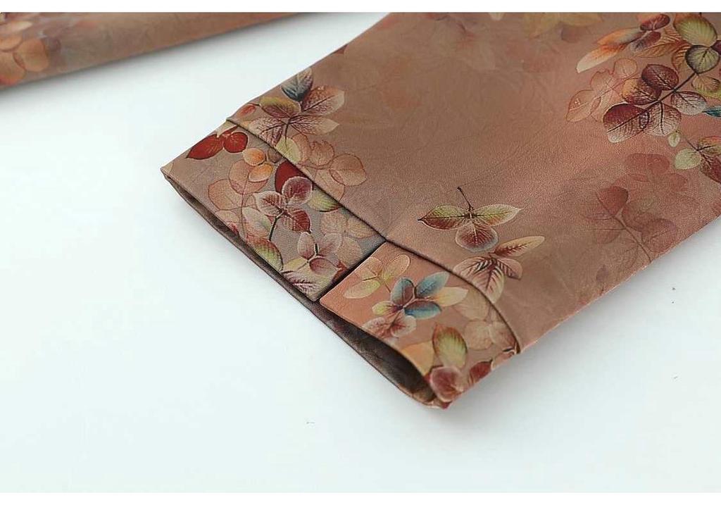 Elegant Spring Blouse for Middle-aged & Elderly Women - Chinese Style Mother's Top