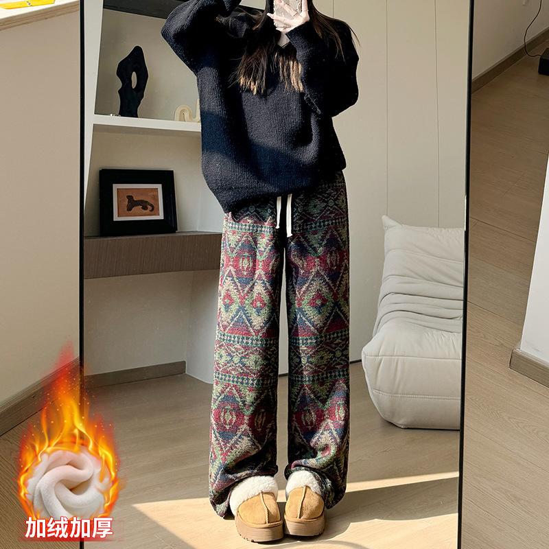 

Jacquard velvet wide-leg pants women s autumn and winter new loose and thin floor-mopping trousers casual narrow straight-leg trousers XL разноцветный