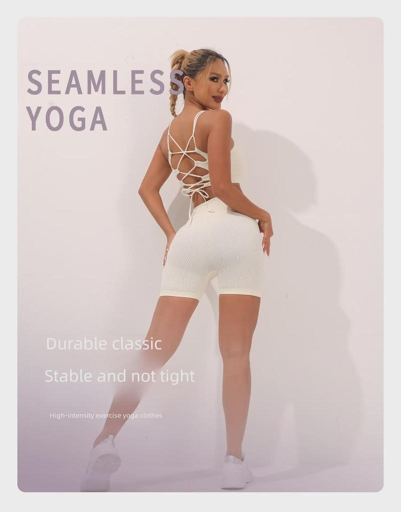 Costum de yoga INS fără cusături - Set de 5 piese în culori solide pentru femei: Pantaloni eleganți, pregătiți pentru fitness, cu susținere pentru abdomen și șold