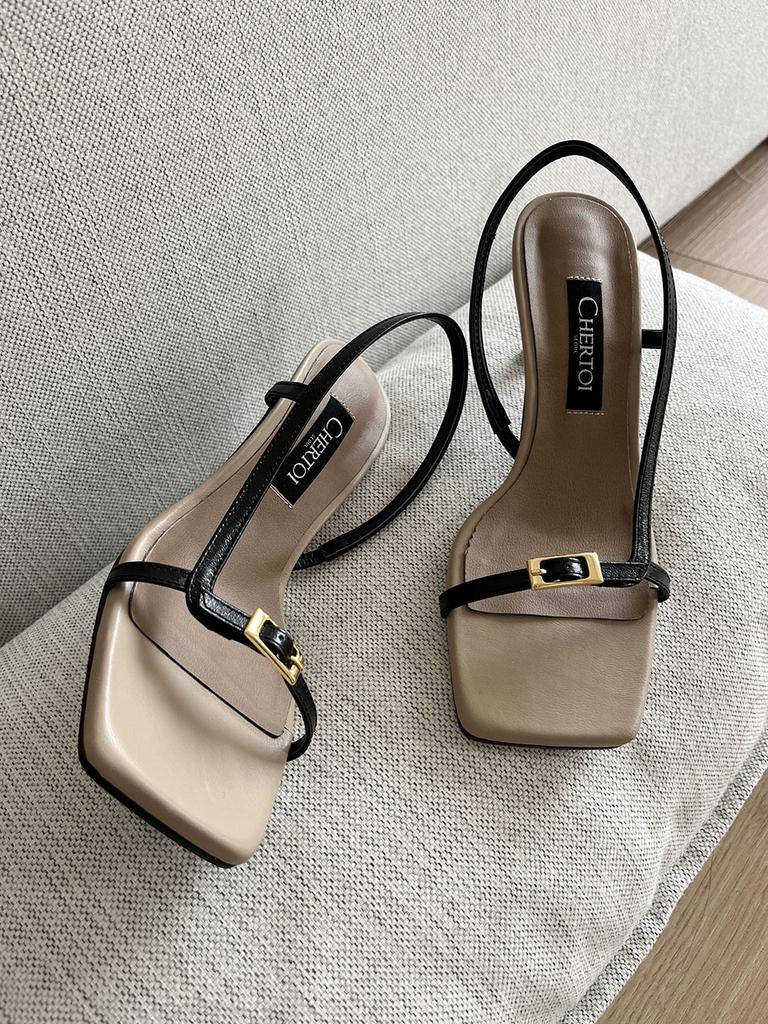 Chertoi Seoul Line Sandals Beige