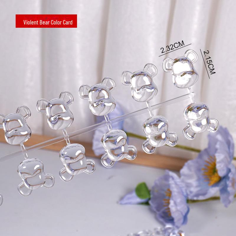 

3D-дисплей с прозрачными желейными бусинами в форме медведя