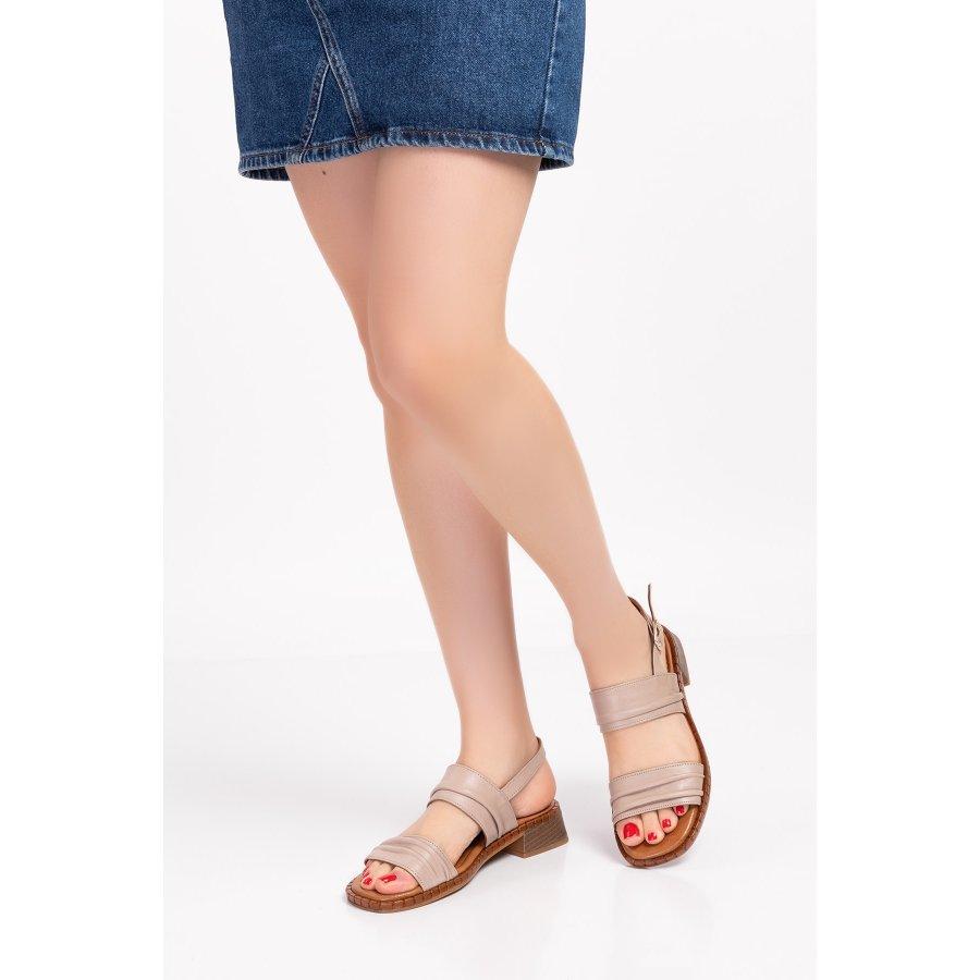 Женские босоножки из натуральной кожи на низком каблуке купить недорого ...