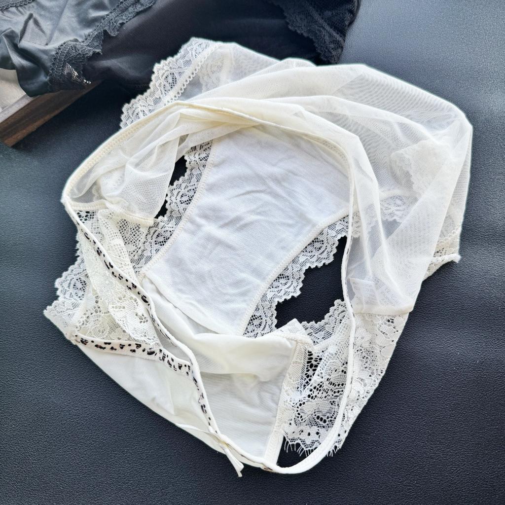 Women's Summer Light Luxury Senior Sense Satin Ice Screen Leopard Print Edge Briefs