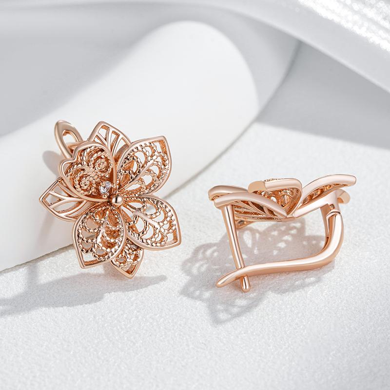 Kienl Ohrhänger mit Blumen in Roségold für Damen, funkelnder Zirkonia, Vintage-Schmuck für jeden Tag